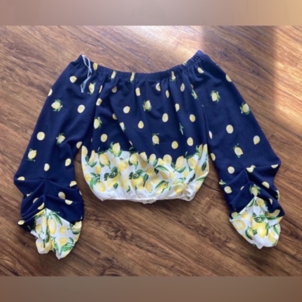 Top Chic Navy Lemon Print Off-Shoulder Crop Blouse Size Large
